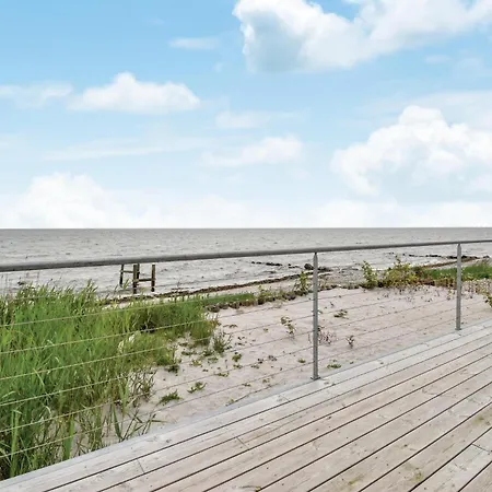 بيت للعطل Ronnebo